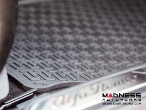 Alfa Romeo Giulia Floor Mat Set - All Weather Rubber Front/ Rear 4 Piece Set - Deluxe - Q4/ AWD Model